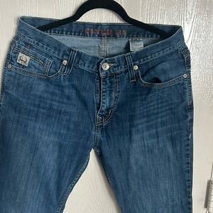Cinch jeans 32x30 in good condition no stains boot cut